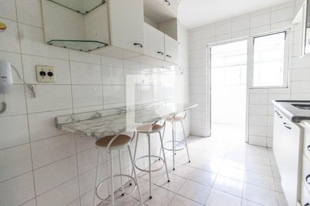 Apartamento para alugar com 68m², 2 quartos e 1 vagaCozinha