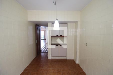 Apartamento à venda com 330m², 4 quartos e 4 vagasCozinha