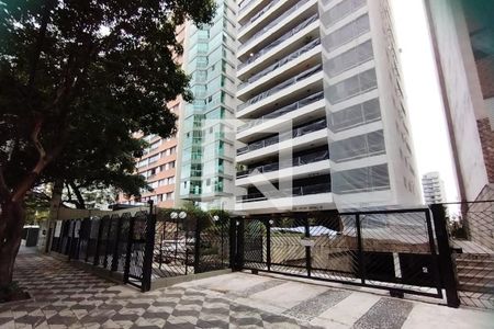 Apartamento à venda com 330m², 4 quartos e 4 vagasFachada