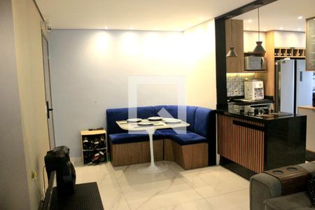 Sala de apartamento à venda com 3 quartos, 75m² em Jardim Flor da Montanha, Guarulhos