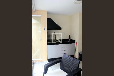 Varanda Gourmet de apartamento à venda com 3 quartos, 75m² em Jardim Flor da Montanha, Guarulhos