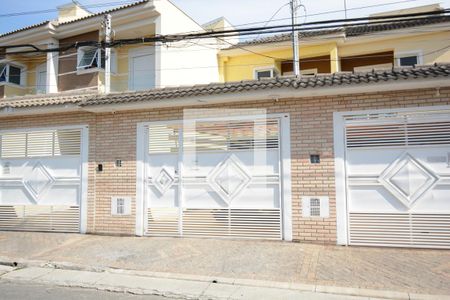 Casa à venda com 85m², 3 quartos e 1 vagaFachada