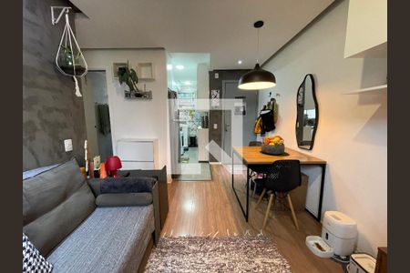 Sala de apartamento para alugar com 2 quartos, 39m² em Jardim Boa Vista (zona Oeste), São Paulo