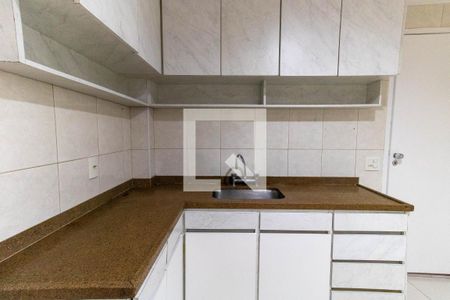 Apartamento à venda com 90m², 3 quartos e sem vagaCozinha e Área de Serviço