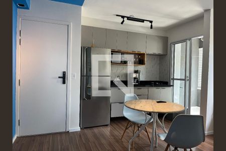 Apartamento à venda com 32m², 1 quarto e sem vaga Apartamento à venda com 32m², 1 quarto e sem vagaSala