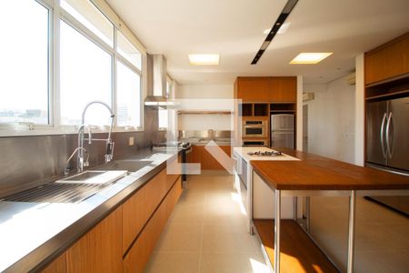 Apartamento à venda com 420m², 3 quartos e 3 vagas Apartamento à venda com 420m², 3 quartos e 3 vagasCozinha