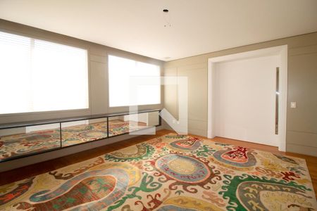 Apartamento à venda com 420m², 3 quartos e 3 vagas Apartamento à venda com 420m², 3 quartos e 3 vagasSala de Jantar