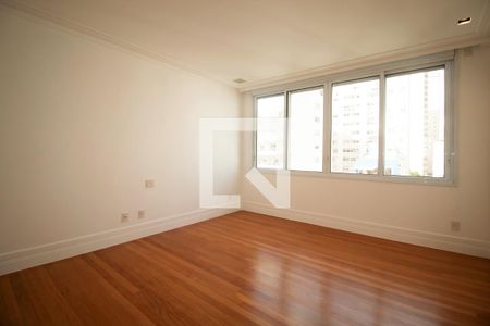 Apartamento à venda com 420m², 3 quartos e 3 vagas Apartamento à venda com 420m², 3 quartos e 3 vagasSuíte 2