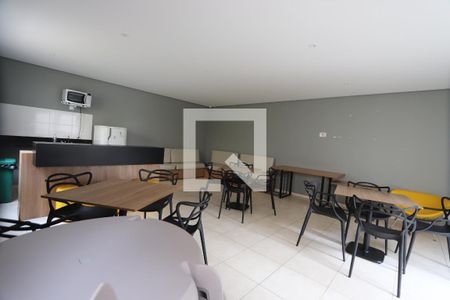 Apartamento para alugar com 27m², 1 quarto e sem vagaÁrea comum - Salão de festas