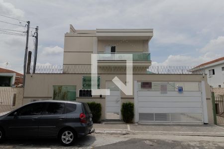 Casa de condomínio à venda com 115m², 2 quartos e 2 vagasFachada 