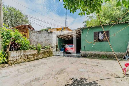 Casa à venda com 150m², 3 quartos e 3 vagas Casa à venda com 150m², 3 quartos e 3 vagasFachada