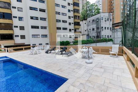Apartamento à venda com 140m², 3 quartos e 2 vagasÁrea comum - Piscina