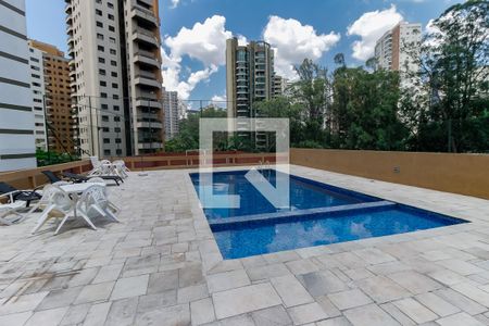 Apartamento à venda com 140m², 3 quartos e 2 vagasÁrea comum - Piscina
