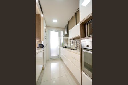 Apartamento à venda com 89m², 2 quartos e 2 vagasCozinha