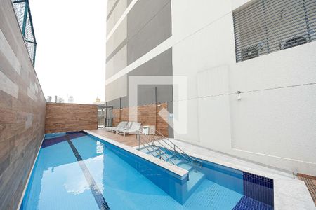 Apartamento para alugar com 31m², 1 quarto e sem vaga Apartamento para alugar com 31m², 1 quarto e sem vagaÁrea comum - Piscina
