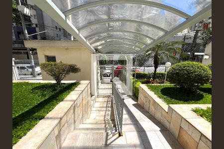 Apartamento à venda com 47m², 2 quartos e 1 vagaHall de entrada