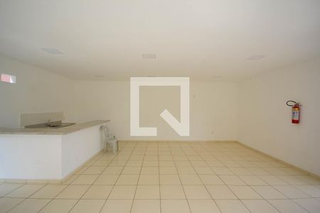 Apartamento para alugar com 42m², 2 quartos e 1 vagaÁrea comum - Salão de festas