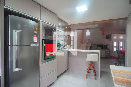 Casa à venda com 343m², 5 quartos e 5 vagasCozinha