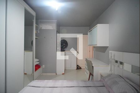 Casa à venda com 343m², 5 quartos e 5 vagasQuarto 1