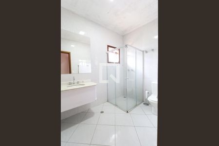 Casa para alugar com 450m², 4 quartos e 4 vagas Casa para alugar com 450m², 4 quartos e 4 vagasBanheiro