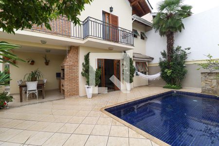 Casa para alugar com 450m², 4 quartos e 4 vagas Casa para alugar com 450m², 4 quartos e 4 vagasQuintal