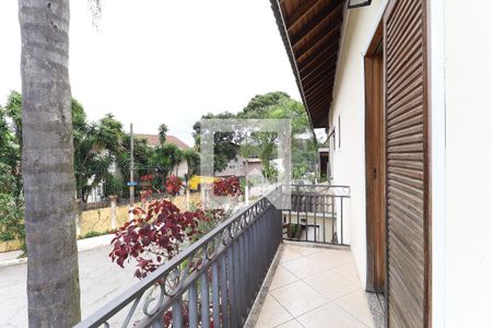 Casa para alugar com 450m², 4 quartos e 4 vagas Casa para alugar com 450m², 4 quartos e 4 vagasVaranda Suíte 2