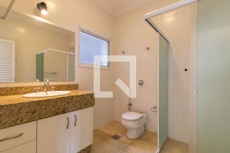 Casa de condomínio à venda com 360m², 4 quartos e 4 vagas Casa de condomínio à venda com 360m², 4 quartos e 4 vagasLavabo 2 Área de lazer