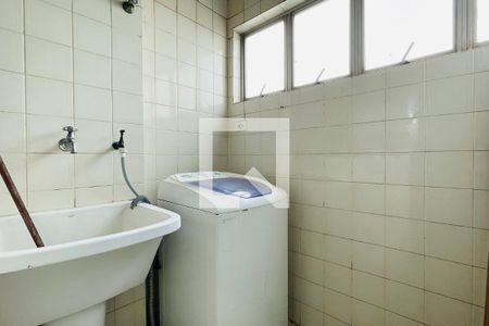 Apartamento para alugar com 60m², 2 quartos e 1 vagaCozinha e Área de Serviço