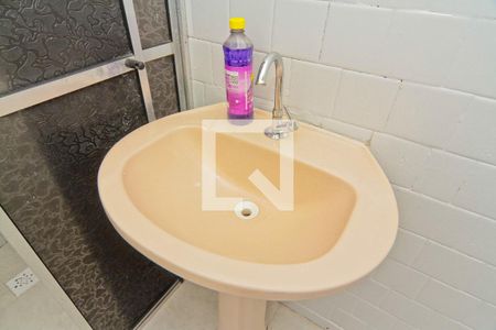 Banheiro de casa à venda com 2 quartos, 130m² em Vila Palmeiras, São Paulo