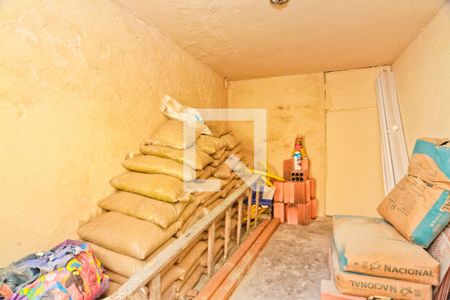 Casa à venda com 130m², 2 quartos e sem vaga Casa à venda com 130m², 2 quartos e sem vagaDepósito