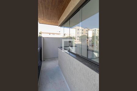 Casa à venda com 162m², 2 quartos e 2 vagasVaranda do quarto 2