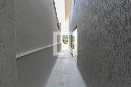 Casa à venda com 162m², 2 quartos e 2 vagasCorredor