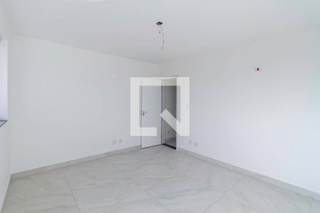 Casa à venda com 162m², 2 quartos e 2 vagasSuíte 