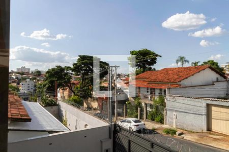 Casa à venda com 162m², 2 quartos e 2 vagasVista da varanda do quarto 2