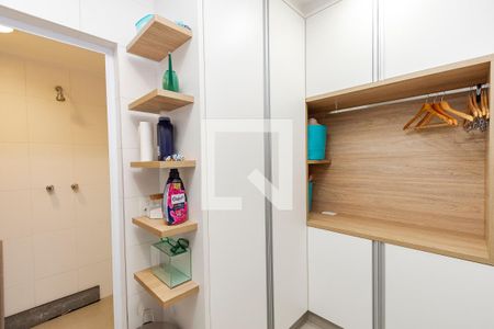 Apartamento à venda com 116m², 3 quartos e 2 vagas Apartamento à venda com 116m², 3 quartos e 2 vagasÁrea de Serviço