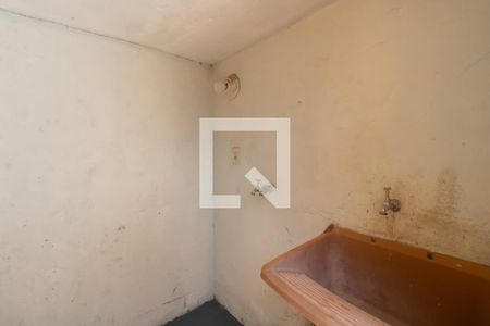 Área de Serviço de casa para alugar com 1 quarto, 80m² em Vila Talarico, São Paulo
