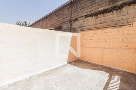 Garagem de casa para alugar com 1 quarto, 80m² em Vila Talarico, São Paulo