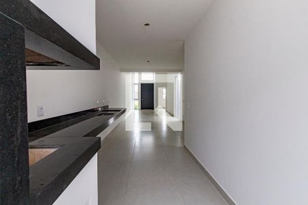 Casa à venda com 97m², 3 quartos e 2 vagas Casa à venda com 97m², 3 quartos e 2 vagasCozinha