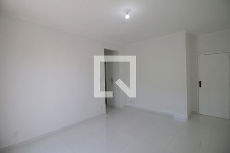 Sala de apartamento para alugar com 2 quartos, 90m² em Vila Kosmos, Rio de Janeiro