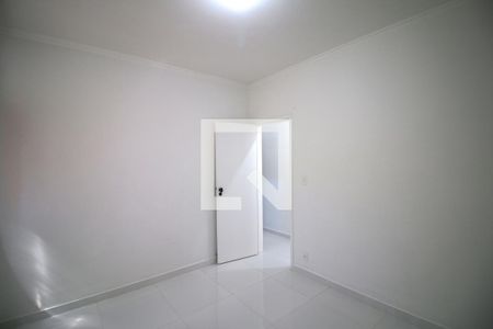 Quarto 1 de apartamento para alugar com 2 quartos, 90m² em Vila Kosmos, Rio de Janeiro