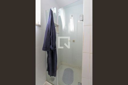 Apartamento à venda com 290m², 4 quartos e 3 vagasBanheiro Quarto 4 suíte