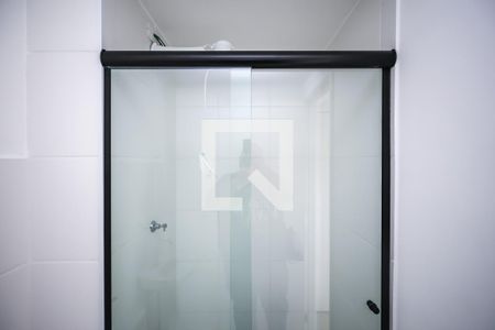 Banheiro de apartamento para alugar com 1 quarto, 29m² em Sacoma, São Paulo