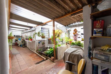 Casa à venda com 360m², 3 quartos e 6 vagasEdícula