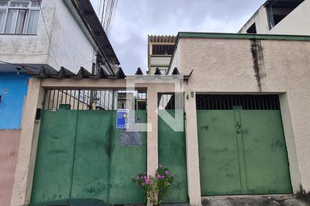 Casa para alugar com 50m², 1 quarto e sem vaga Casa para alugar com 50m², 1 quarto e sem vagaFachada com placa