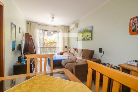 Sala de apartamento à venda com 3 quartos, 80m² em Cristal, Porto Alegre