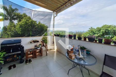 Apartamento à venda com 115m², 3 quartos e 2 vagasCobertura