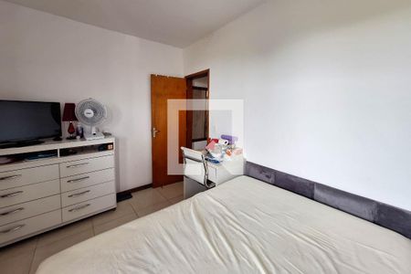 Apartamento à venda com 115m², 3 quartos e 2 vagasQuarto 2