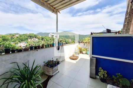 Apartamento à venda com 115m², 3 quartos e 2 vagasCobertura