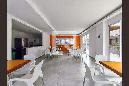 Apartamento à venda com 63m², 2 quartos e 1 vaga Apartamento à venda com 63m², 2 quartos e 1 vagaÁrea comum - Salão de festas