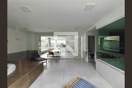 Apartamento à venda com 63m², 2 quartos e 1 vaga Apartamento à venda com 63m², 2 quartos e 1 vagaSauna